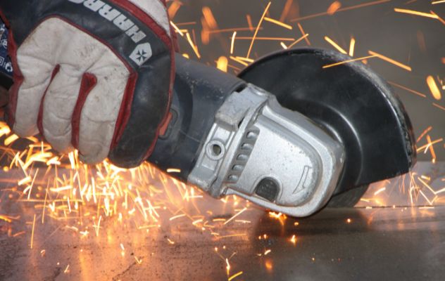 angle-grinder-632x400
